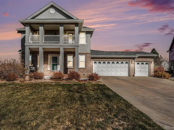 182 N De Gaulle Street, Aurora, CO 80018