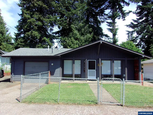 412 SW Fir St, Willamina, OR 97396