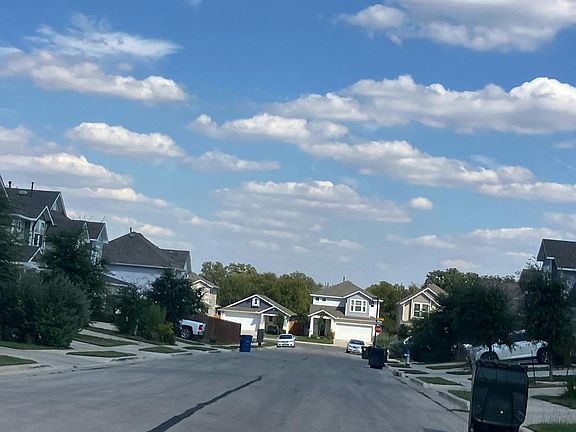 5th image of 152 Riverhill Dr
