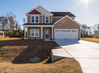 208 Shadow Grass Ct, Stella, NC 28582