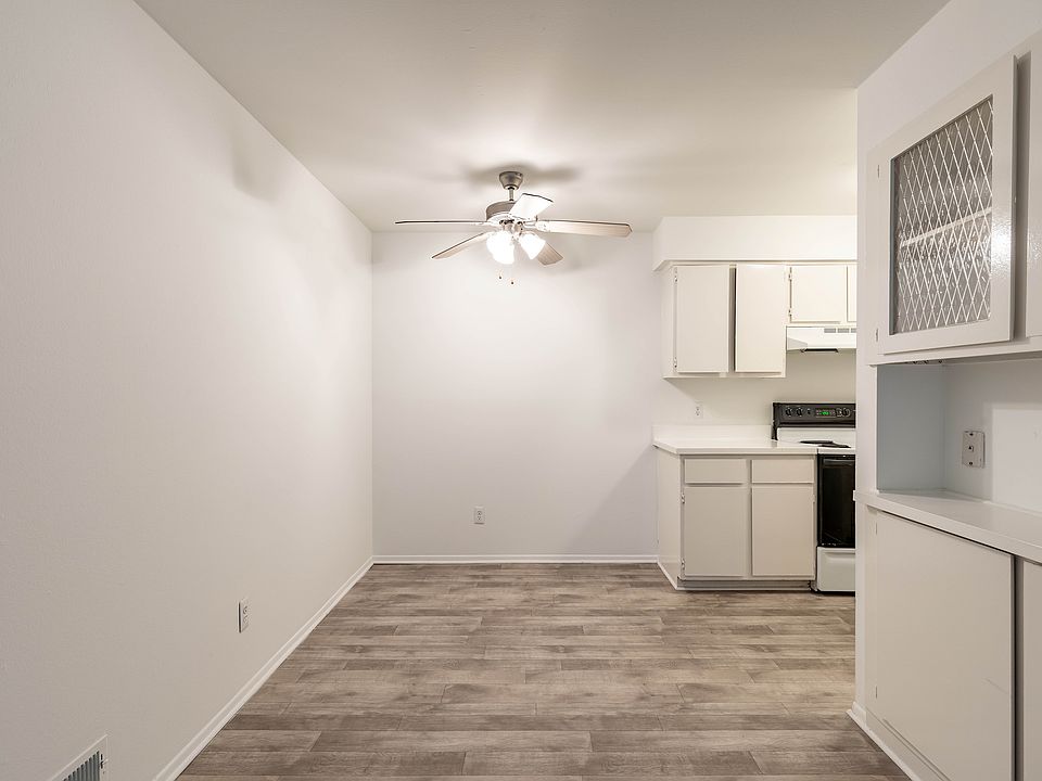 37118 Camelot Dr # 37066-173, photo 10