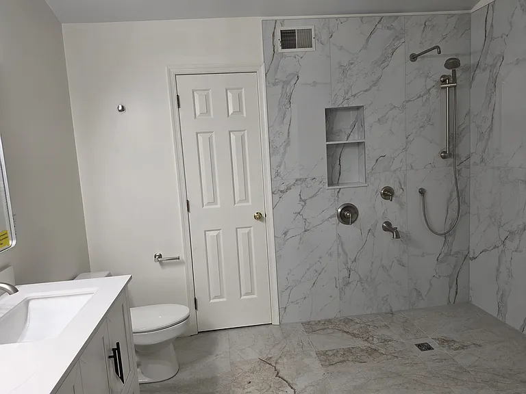 303 Harvest Ln — Photo 22