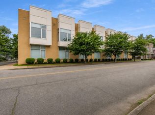 2263 Young Ave APT 204, Memphis, TN 38104