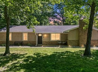 16902 Wappes Rd, Churubusco, IN 46723