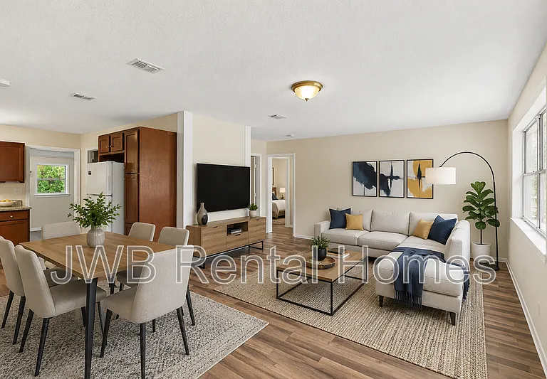 1288 W 28th St — Photo 9