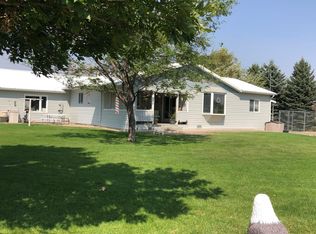 525 Collins Ave, Geraldine, MT 59446