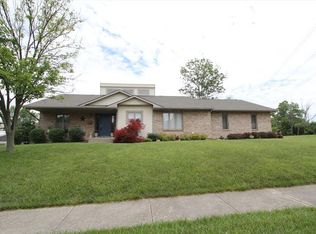 1813 Ashley Dr, Miamisburg, OH 45342