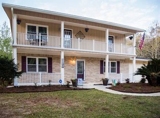 2403 Parker Dr, Niceville, FL 32578