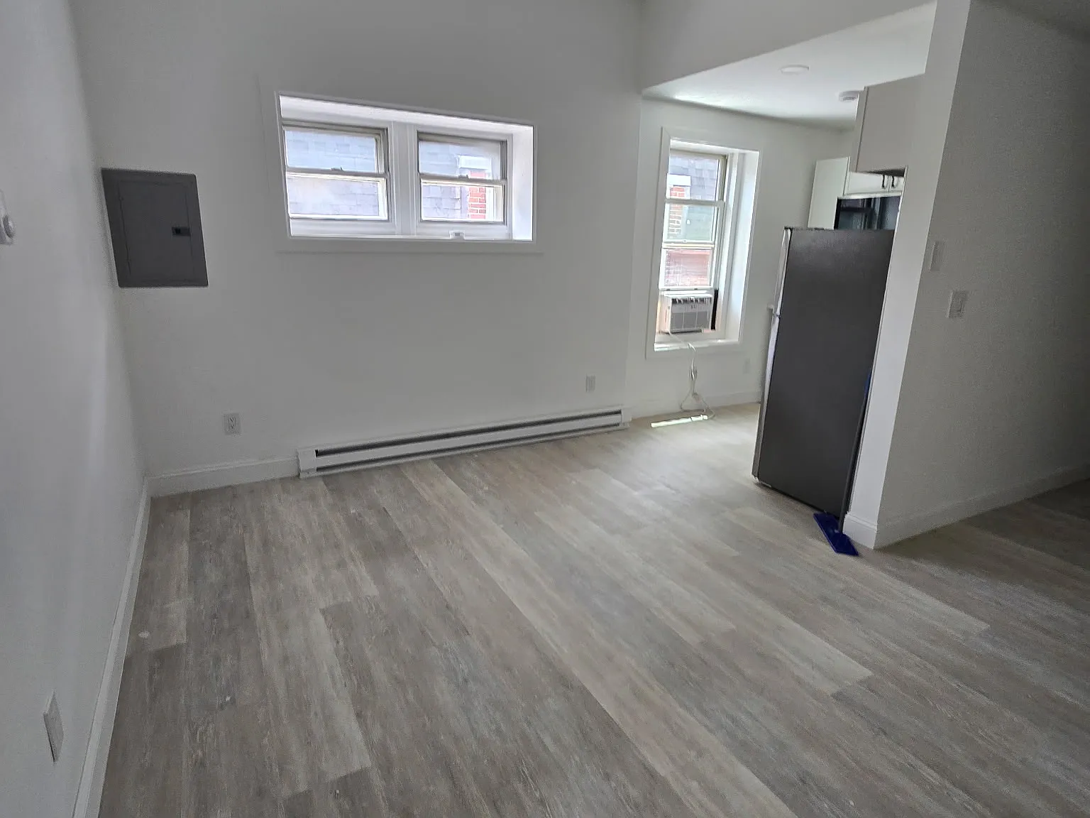 1 bed, 650 sqft, $1,350 — Photo 2