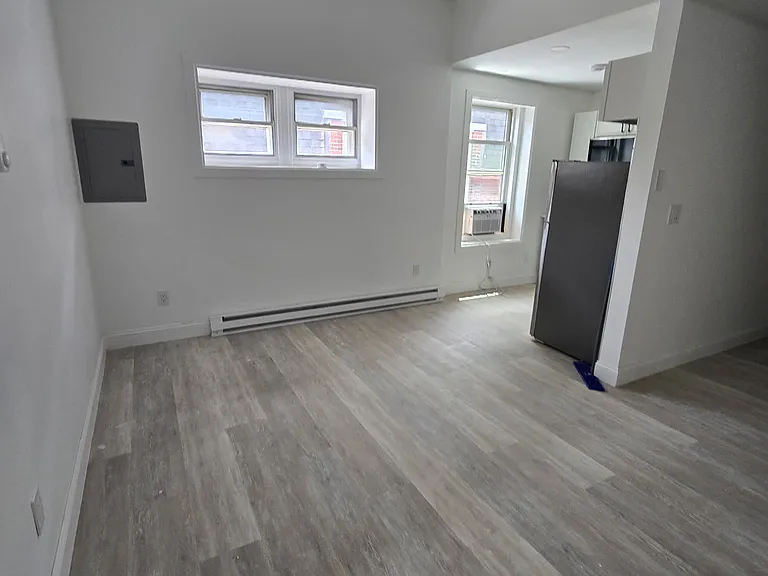 4514 Osage Ave #3F — Photo 2