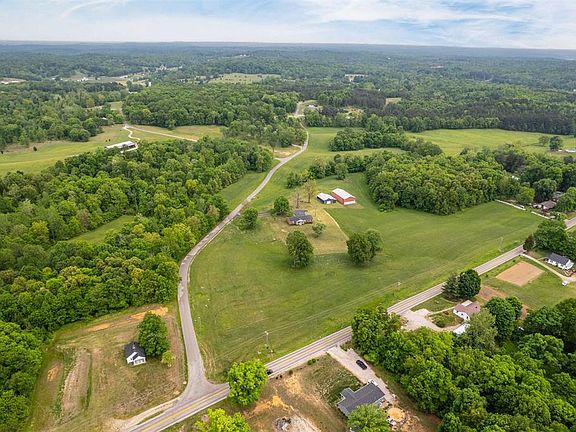 3rd image of 151 Middle Patesville Rd