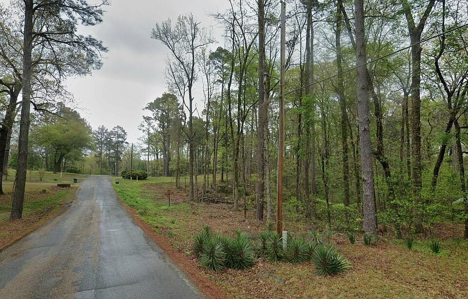 1st image of Roseman Rd