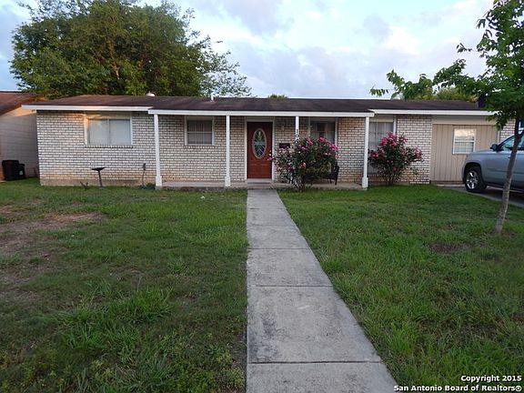 2nd image of 1040 Richmond Dr