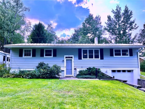 6 Hatfield Ave, Sidney, NY 13838