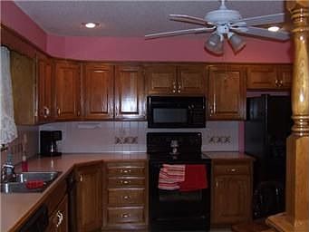 4th image of 12109 E 51st St S