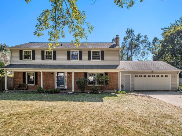 2021 Skyler Dr, Kalamazoo, MI 49008