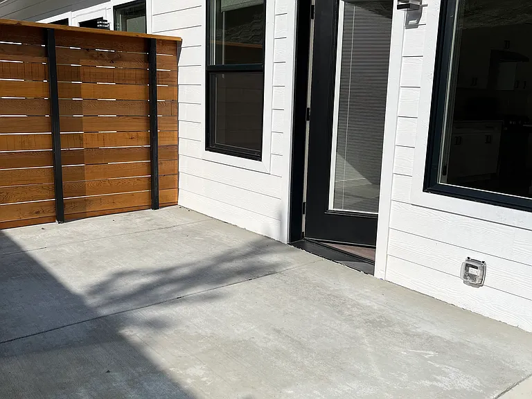 7421 Pioneer Way #7441A — Photo 4