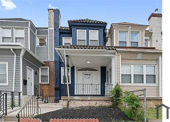 2041 Stenton Ave — Photo 3