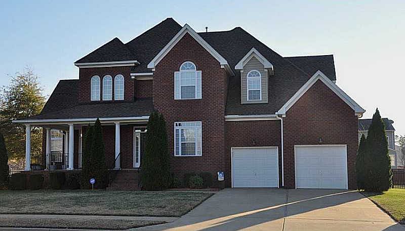 1st image of 4331 Woodland Dr