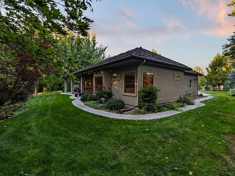 9261 W Bay Stream Ct — Photo 42