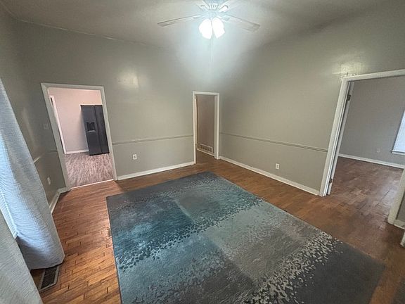 2nd image of 1115 N Carlos Ave