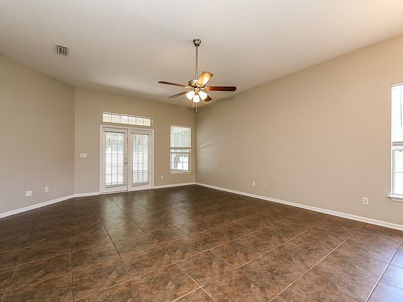 5th image of 741 Indigo Run Dr