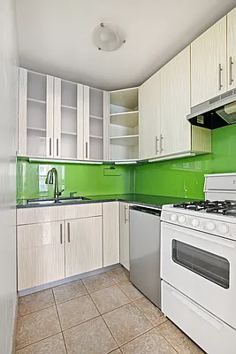 Sold by Compass | media 3