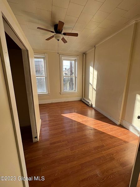 5th image of 65 White Street