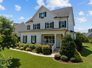 2825 Greenbank Mill Dr, Fuquay Varina, NC 27526