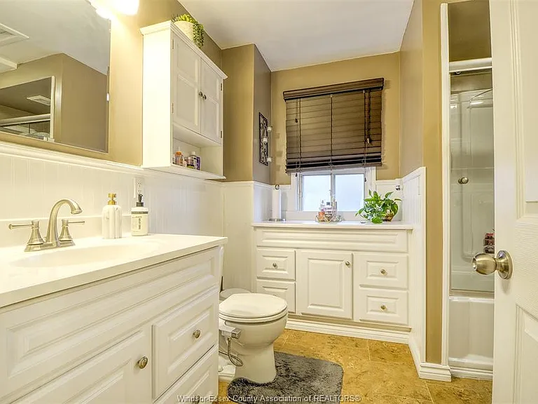 1585 Alexis Rd #UPPER — Photo 17