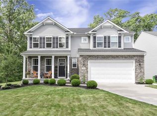 32922 Rebecca Ln, Avon Lake, OH 44012