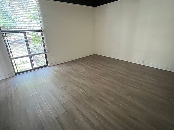5th image of 399 Park Ave APT 6