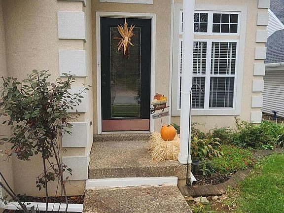 3rd image of 8807 Brittany Dr