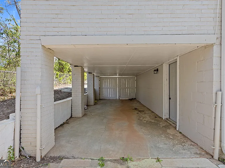 2779 Horse Shoe Dr — Photo 26