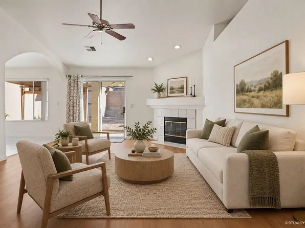6671 Walnut Canyon Dr, Las Vegas, NV 89156