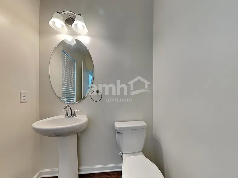 330 Crabapple Cir — Photo 9