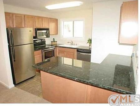 4th image of 2561 White Oak Pl APT 7