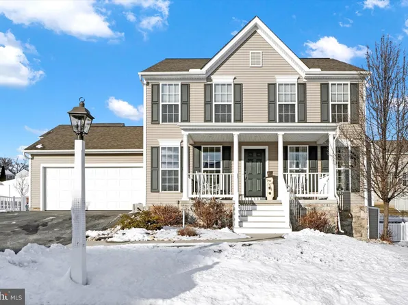 450 Lark Dr, York Haven, PA 17370