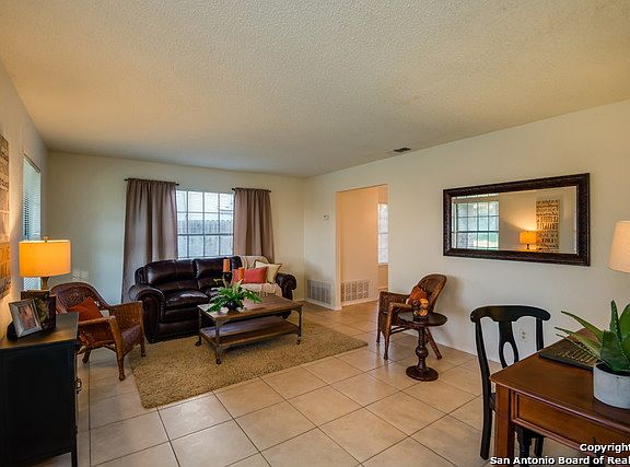 3rd image of 5234 Ebony Dr