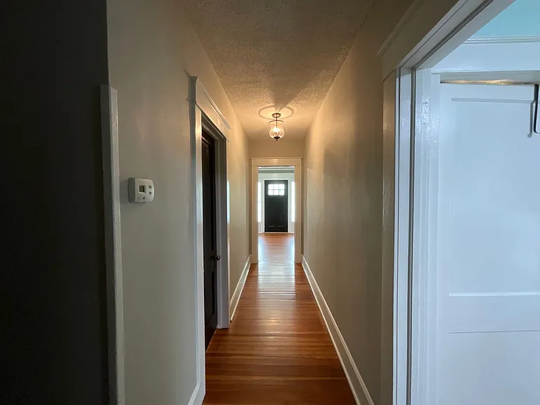 1117 Lexington Ave — Photo 12