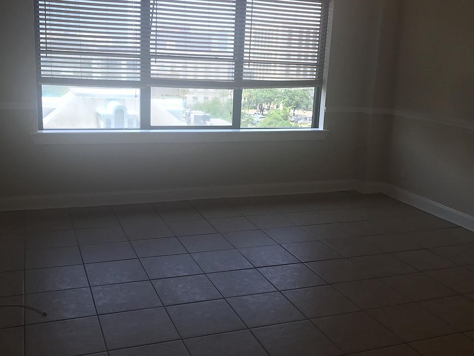 2nd image of 311 W Ashley St APT 615