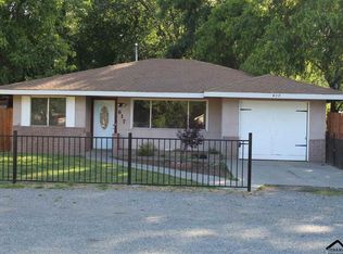 617 Mariposa Ave, Gerber, CA 96035
