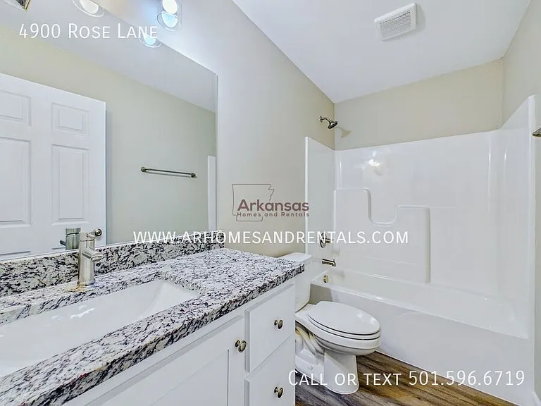 4900 Rose Ln — Photo 9