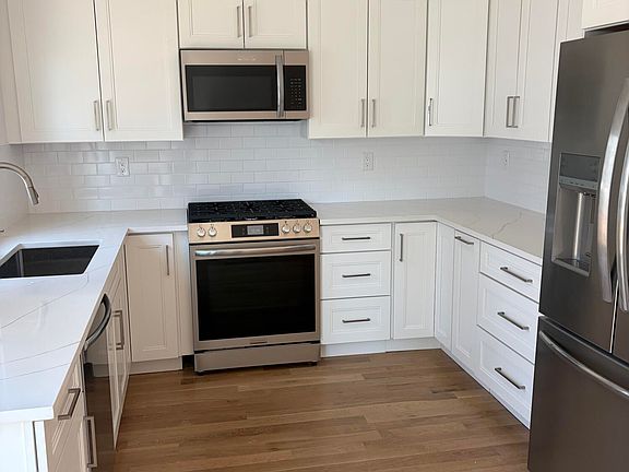 3rd image of 36A E North St