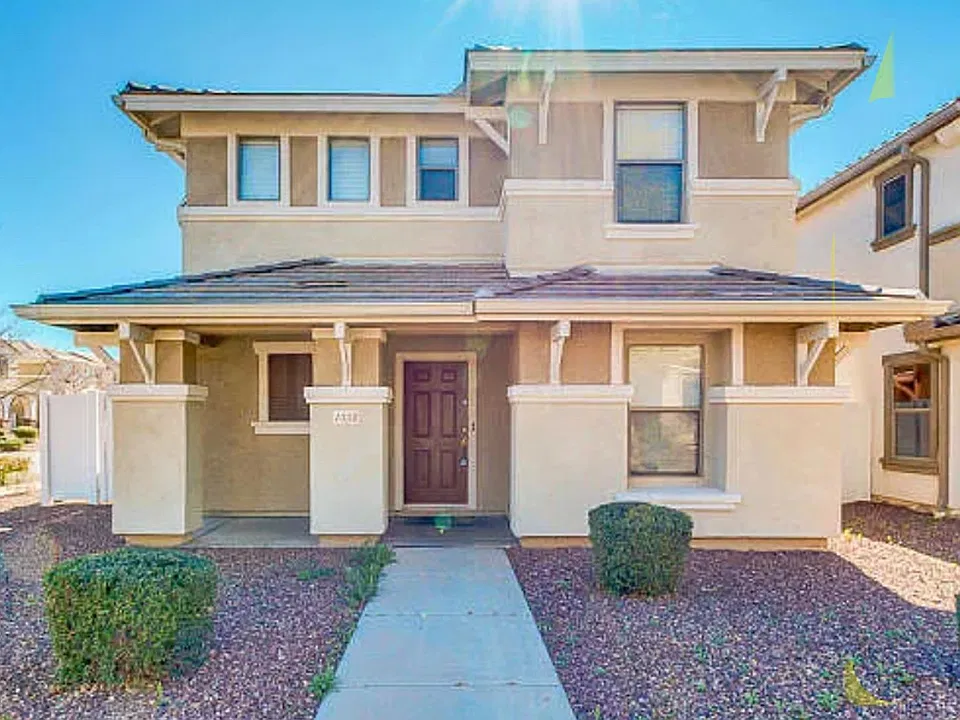 1332 S Loback Ln