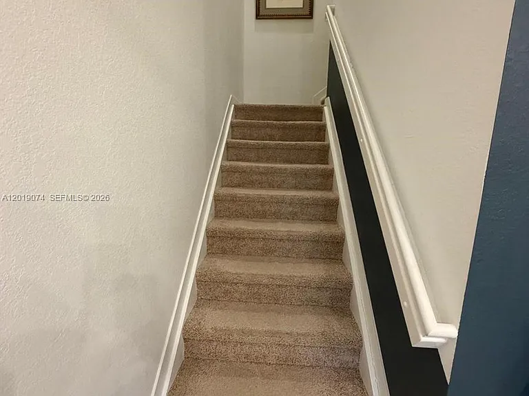 1710 SE 9th Ave — Photo 14
