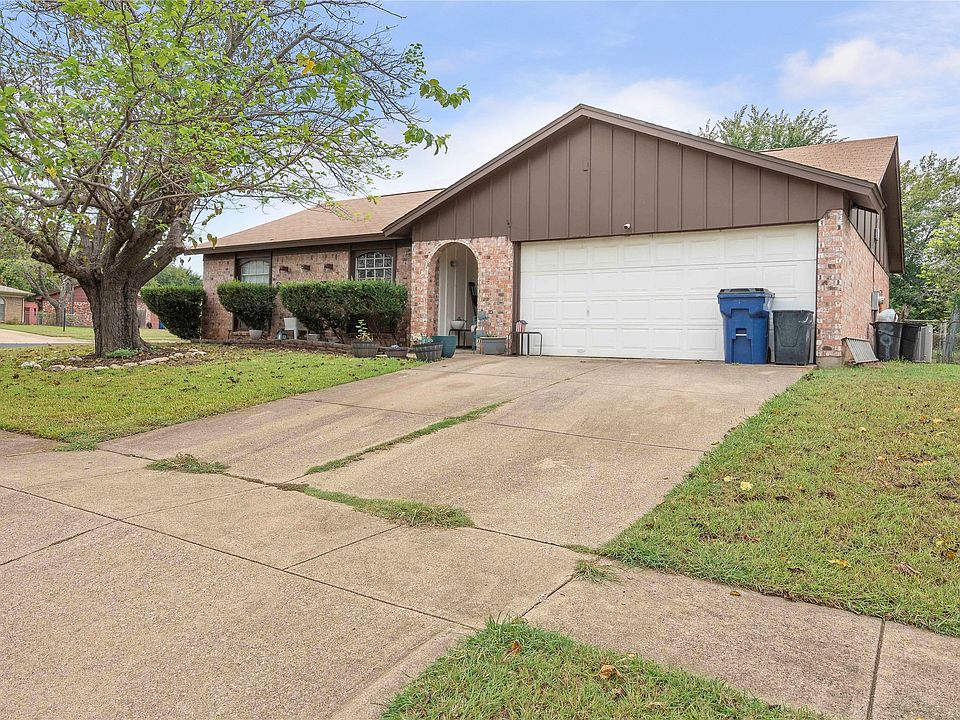1st image of 201 Quail Creek Dr