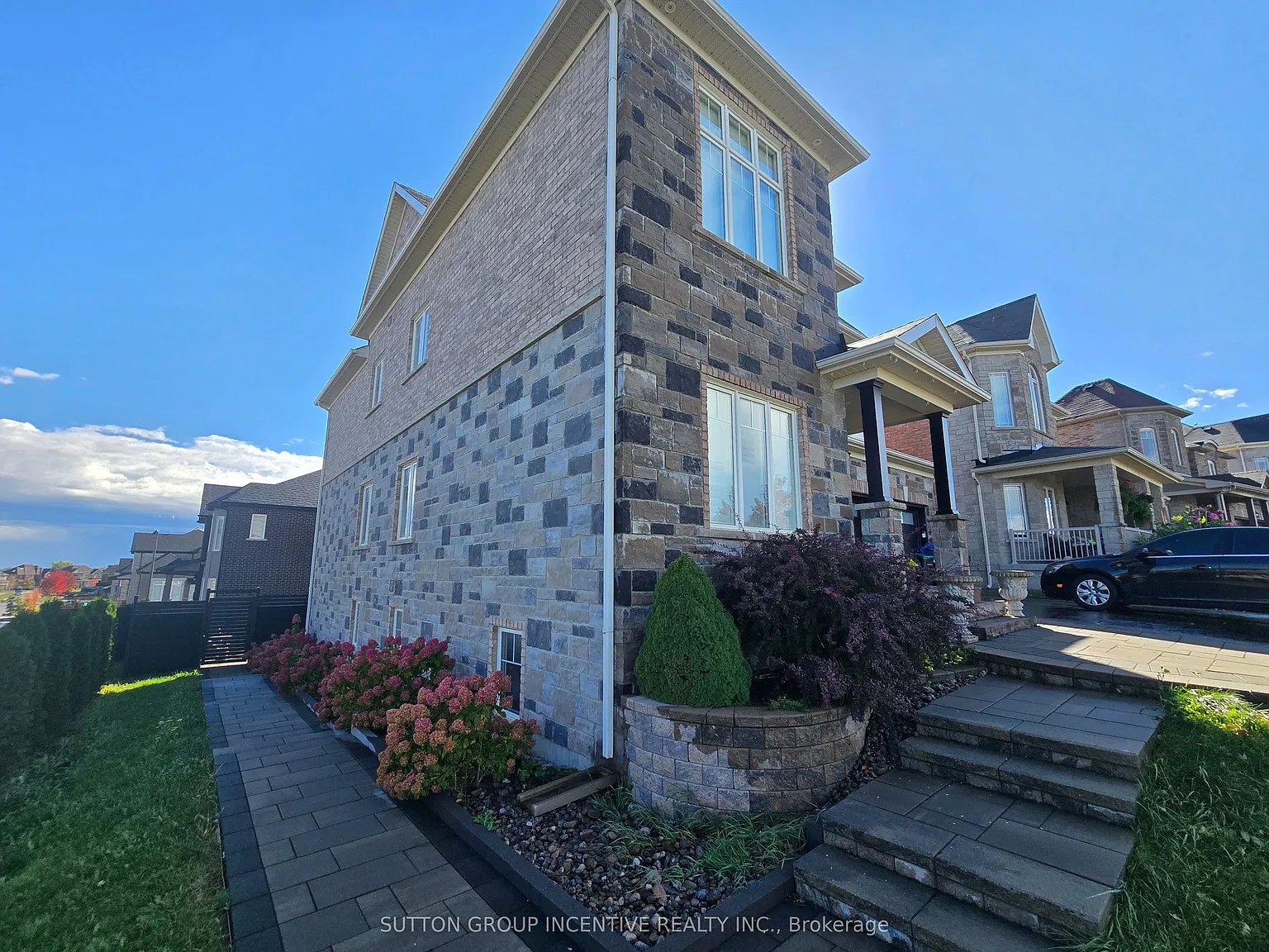 2 bed, $1,999 — Photo 1
