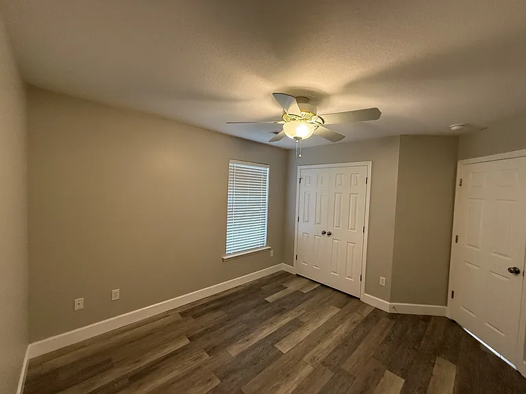 502 Pleasant Green Dr — Photo 37