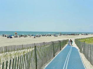 199 Beach 120s St, Rockaway Park, NY 11694